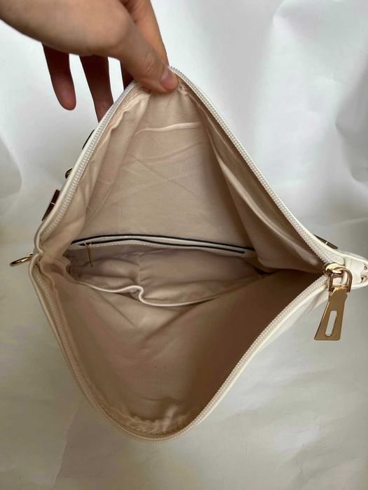 Продаю сумку-клатч