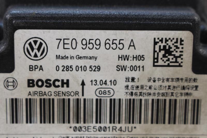 Centralina airbag VOLKSWAGEN Transporter V (7HA, 7HH, 7EA, 7EH)