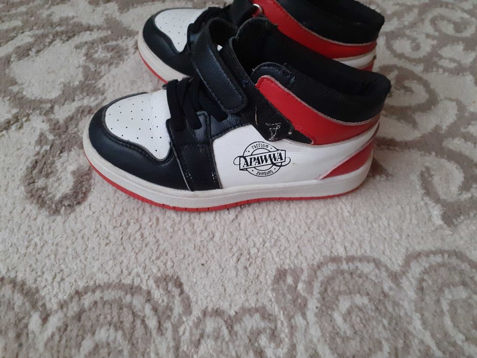 Кросовки, 29 розмір, кросівки 18 см