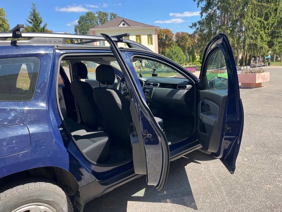 Автомобіль Рено Дастер 2