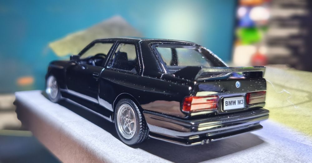 Модель автомобиля / BMW M3 1987 / Масштаб 1:36