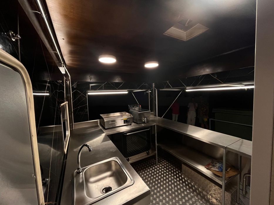 Street food truck