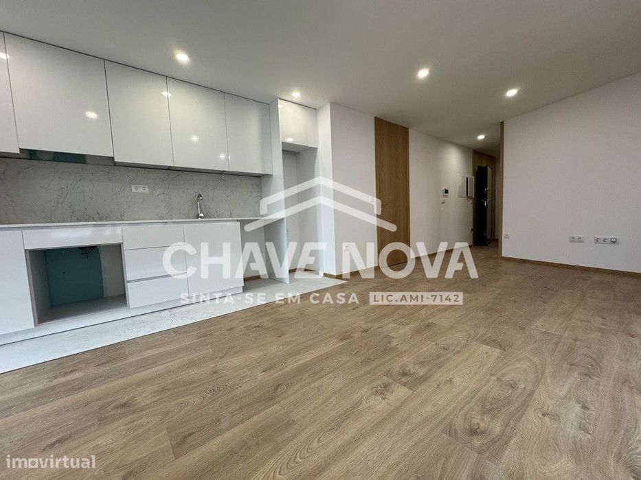 T2 Novo C/2 lugares de garagem no Porto (Bessa)