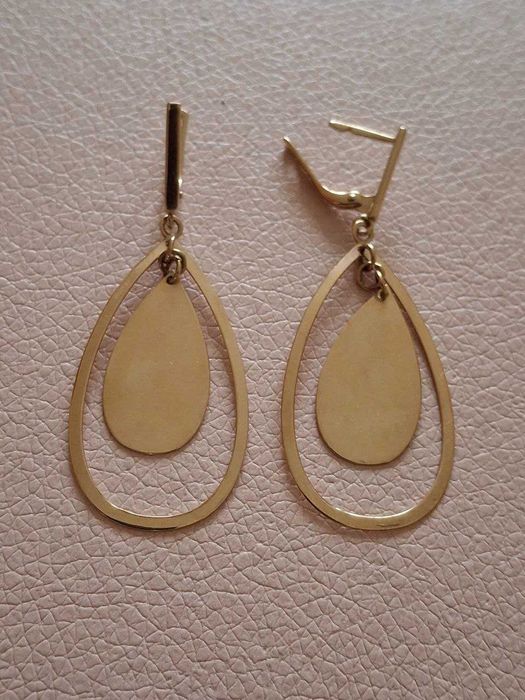 Золоті сережки 585 вага 6,07 г