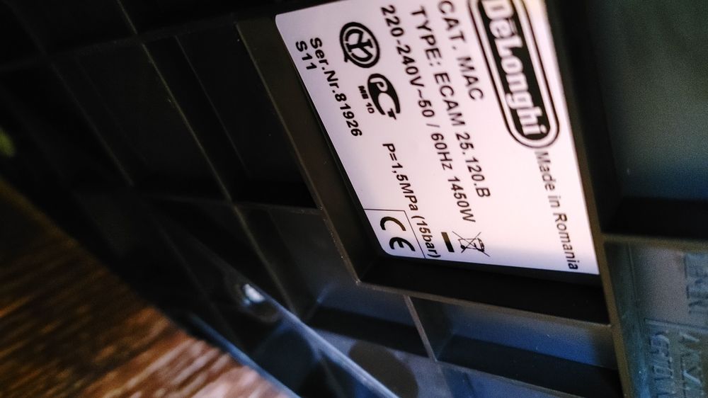 Кофемашина delonghi ecam 25.120.b