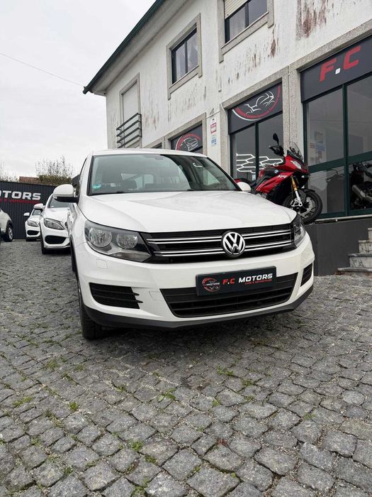 Volkswagen Tiguan 1.4 TSI • Gasolina