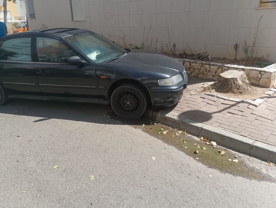 Honda Accord 2.1 gasolina automático