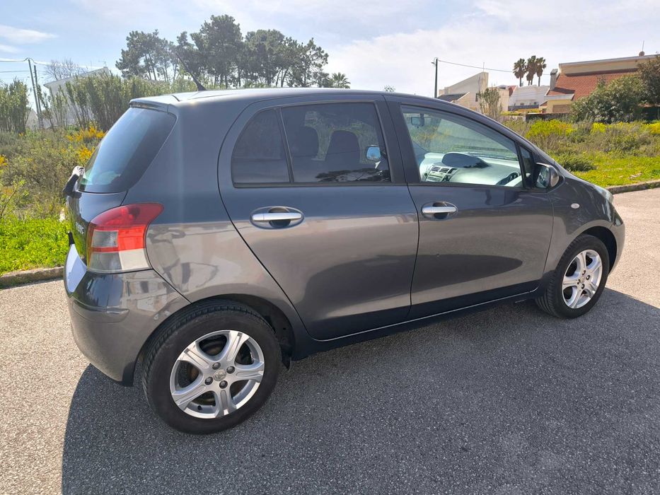 Yaris 1.0 VVT-i Sport