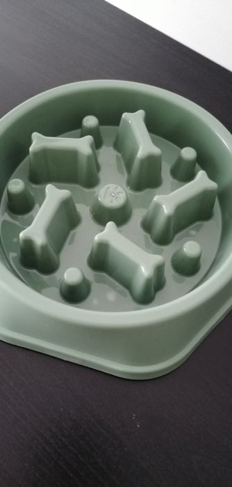 Dispensador para cão