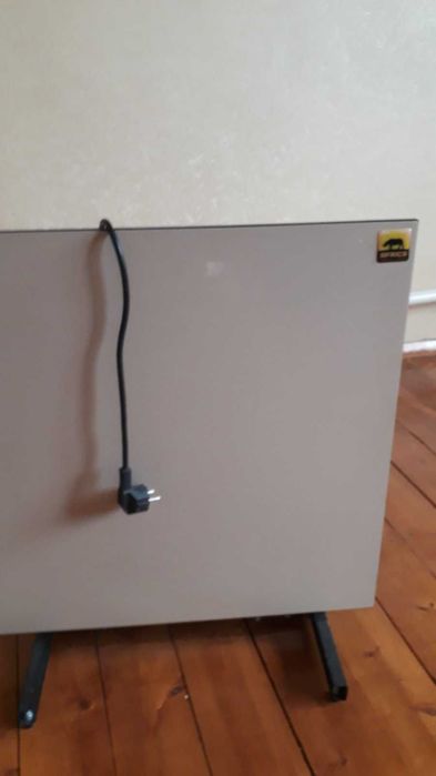 продається керамічний електрообігрівач