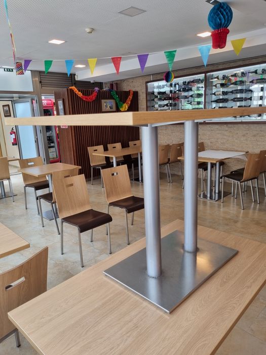 Mesas e Cadeiras para Restauração