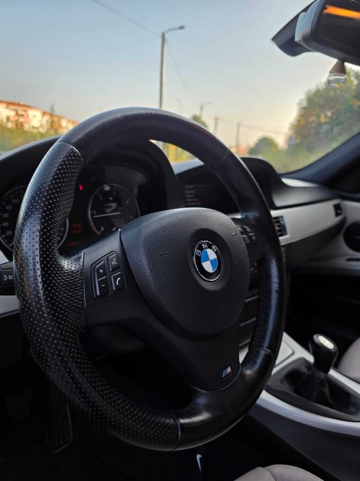 BMW 320d Pack M Interior