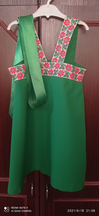 Зелёный сарафан для девочки