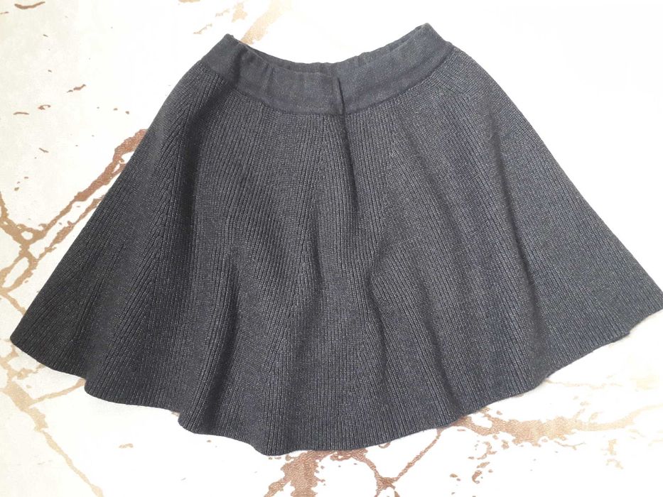 Спідниця зимова Zara на 8-9 років