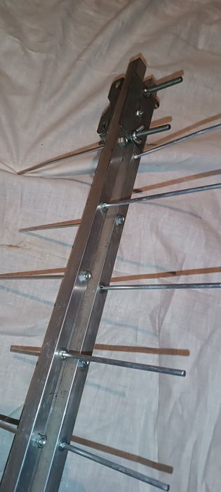 Антена телевізійна високого сигналу Т2 в ідеальному стані як нова