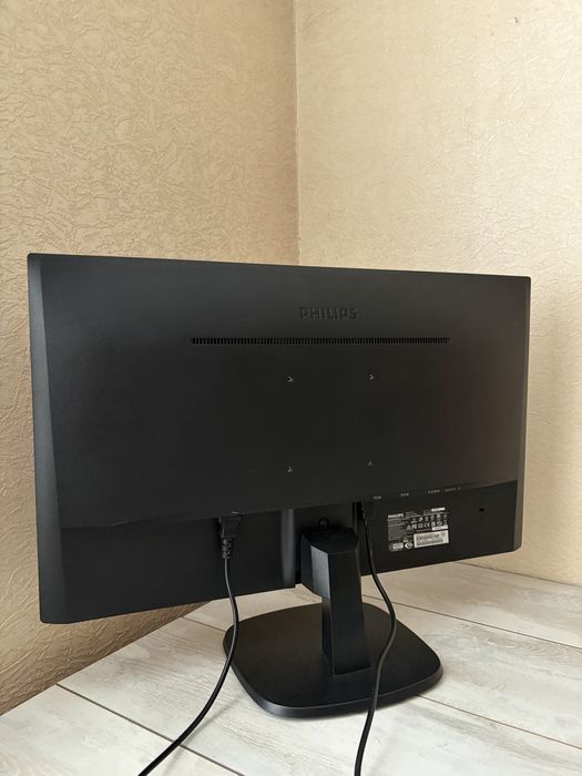 Монітор Philips 273V7QDAB/00, 27 дюймів, FullHD