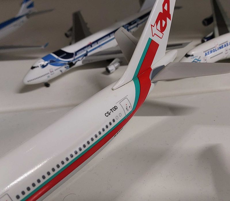 Airbus A340 Tap Air Portugal Escala 1/200 Avião Boeing Aviões