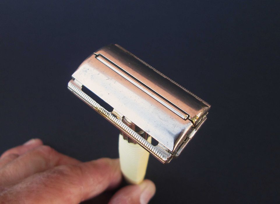 Antiga (60's) GILLETTE Slim Twist Maquina de Barbear com Lamina