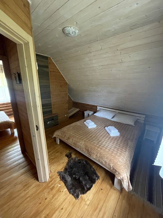 Відпочинок в Карпатах "ВИСОКИЙ БЕРЕГ "будинок, Чан,басейн,баня.