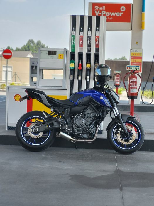 Yamaha MT-07 limitada de livrete