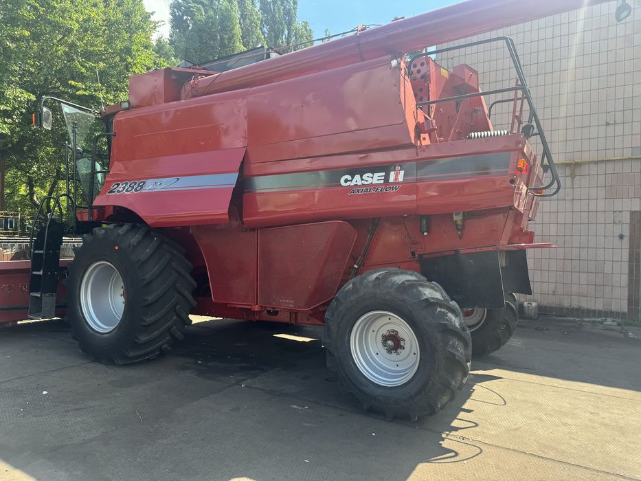 Комбайн Case Кейс 2388