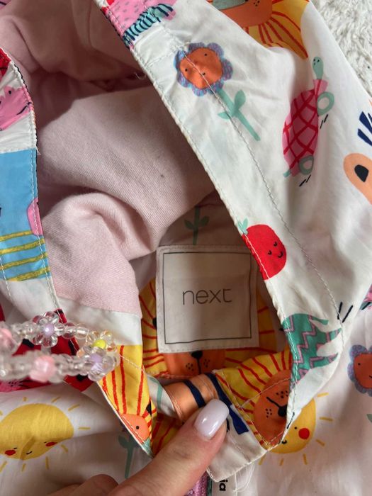 Kurtka przeciwdeszczowa 104 next