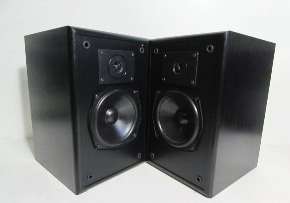 Revolver Beretta акустика колонки англійський звук