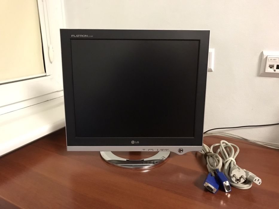 Monitor LG 17 LCD L1720P FLATRON
