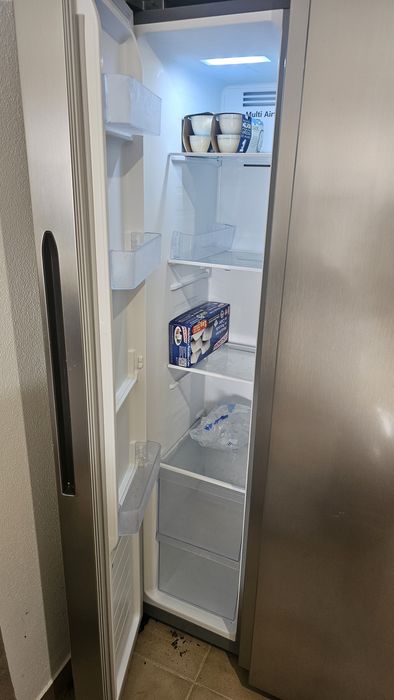 Frigorífico americano HICENSE