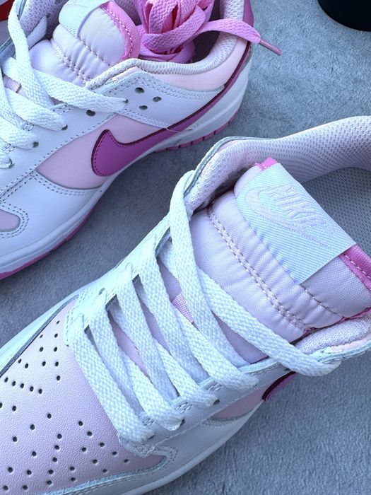 Кросівки Nike Dunk Low Triple Pink , + рожева шнурівка
