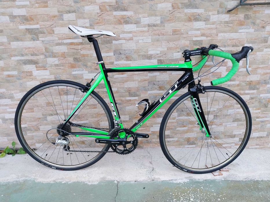 Bicicleta de estrada GT Series Four