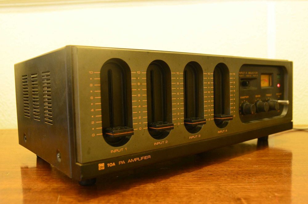 Amplificador PA Toa TA-403E