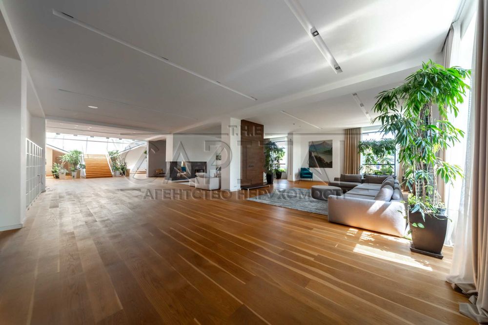 Ексклюзивна  VIP Резиденція свій парк, озеро, Обухівський район