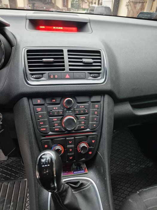 Opel Meriva B  1.4Turbo