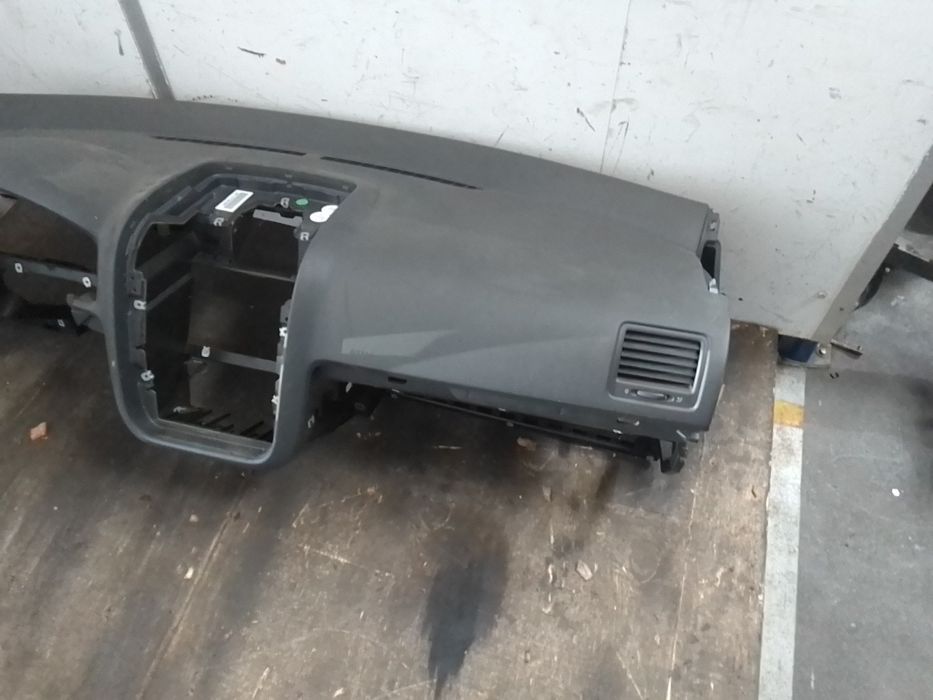 Tablier VOLKSWAGEN Golf V (1K1)