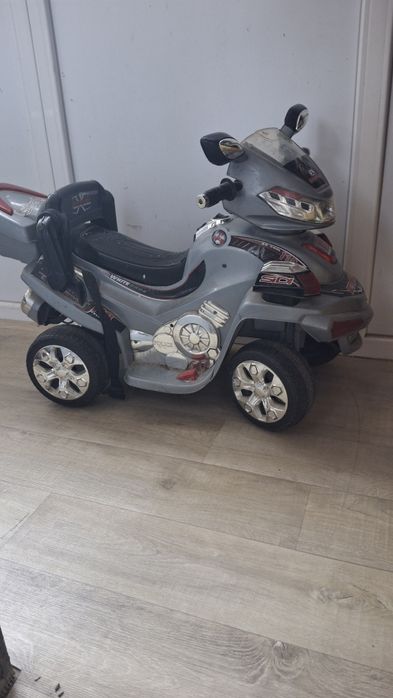 Продам квадроцикл електро мотоцикл детский