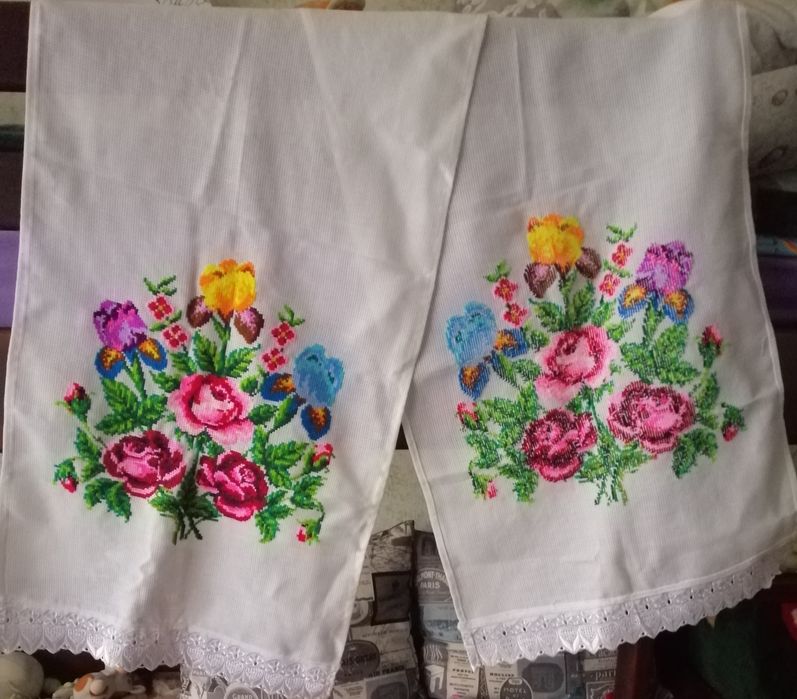 Вышитый свадебный рушник