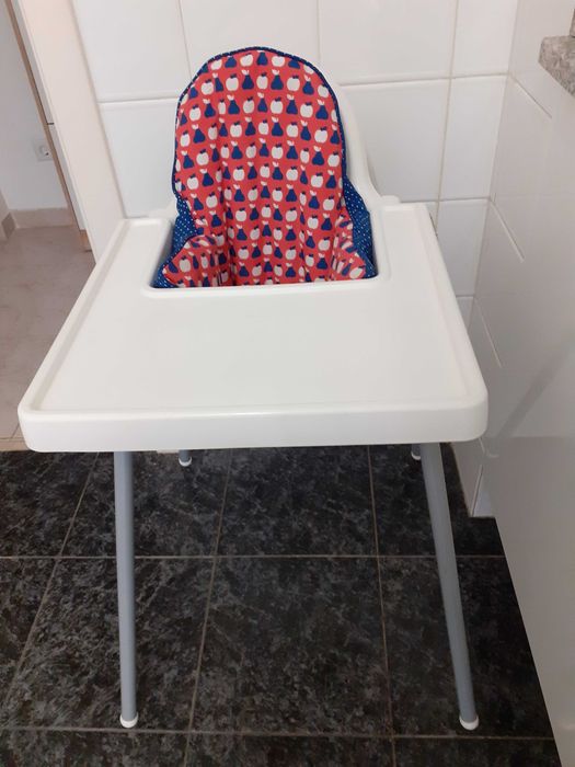 Cadeira de refeição