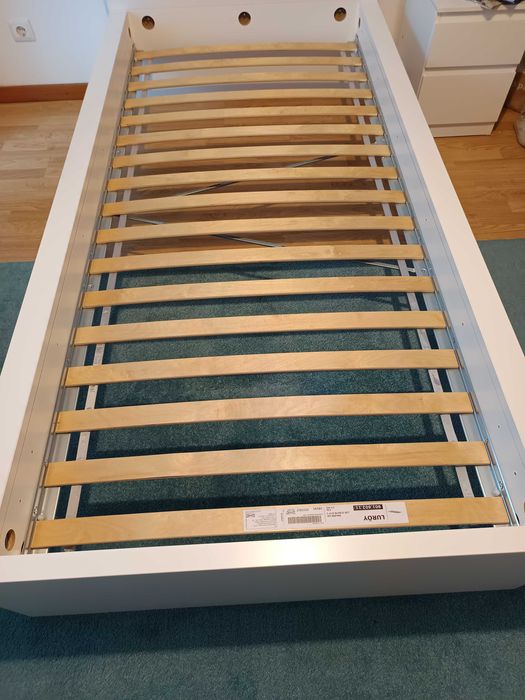 Cama solteiro Malm com estrado 90x200cm