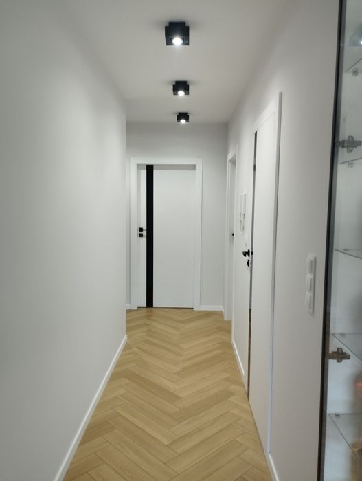 Nowe 3 pokoje Premium z 2 balkonami i garderobami (Blok 2025