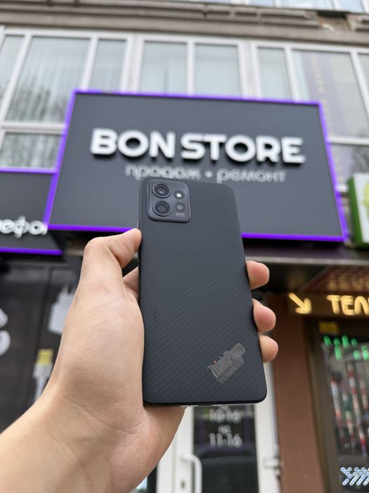 Motorola thinkphone 256gb