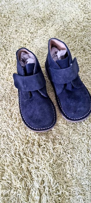 Botas azuis com velcro criança
