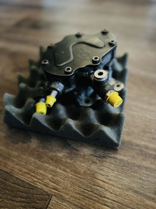 Вакуумный насос 2.5TDI тандемный VOLKSWAGEN TOUAREG 02-10