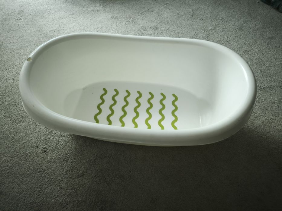 Banheira Ikea bom estado