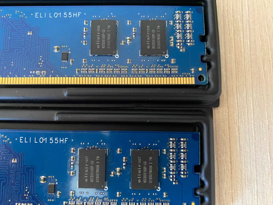 Оперативна памʼять RAM DDR3 1333 2Gb (комплект дві планки по 1 Gb)