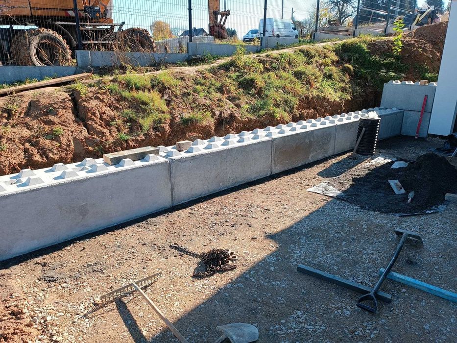Prefabrykowane mury oporowe z bloków betonowych