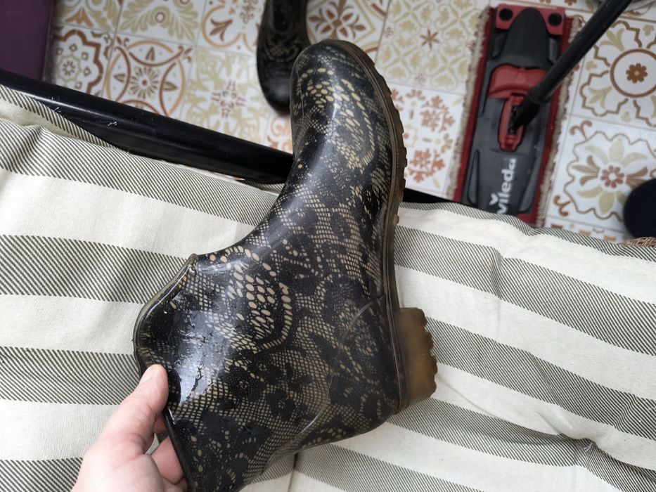 Продам 4-пары  оптом за 2000-грн