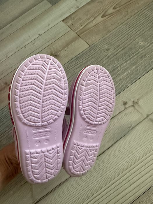 Сандалі Crocs C10