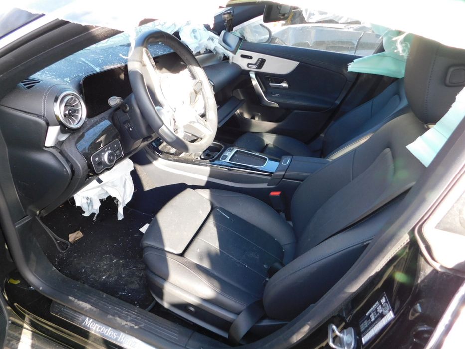 Mercedes-benz 118 w118 мотор коробка 2024 2025