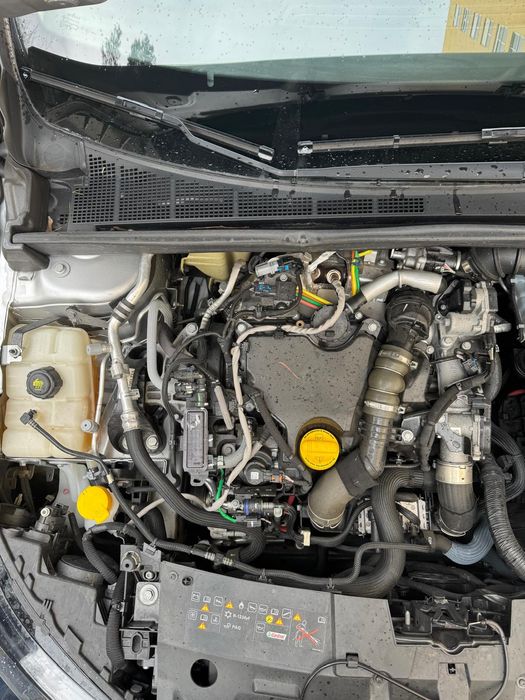 Peças para Renault Mégane RFB BH2 versão especial da GT Line de  Dezembro de 2020 1.5 Gasóleo 7000 km